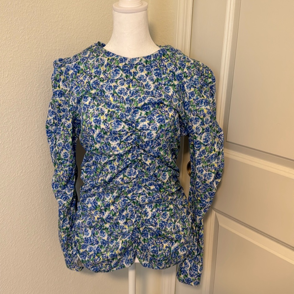 Zara blouse zips on the side really comfortable and fitted in great condition